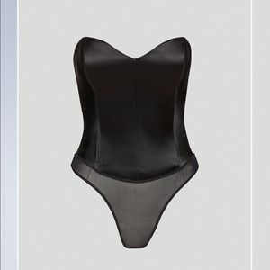 NWOT Babaton ✨Blaze bodysuit✨